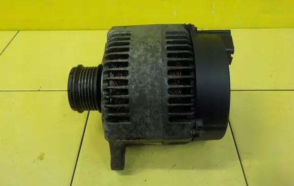 Ford Transit Generator/alternator 63321743 1C1T10300BB