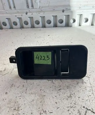 Iveco Daily 5th gen Front door exterior handle 14525