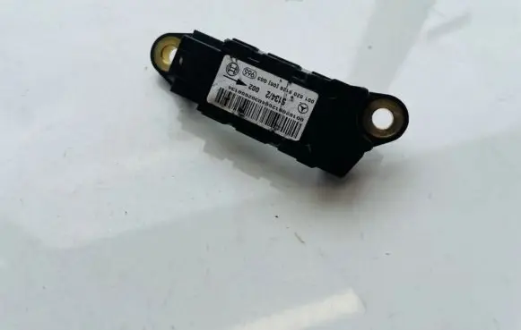 Mercedes-Benz S W220 Airbag deployment crash/impact sensor 0018209126 51342002