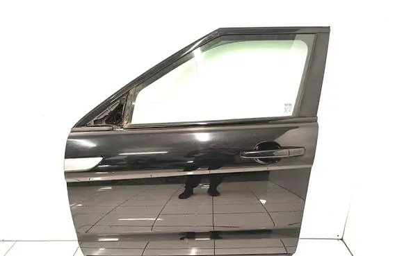 Land Rover Evoque I Front door 