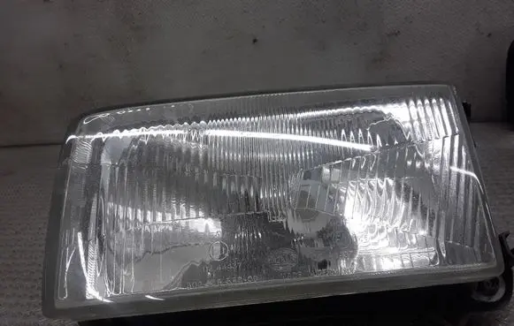 Volkswagen Transporter - Caravelle T4 Headlight/headlamp 30213637000