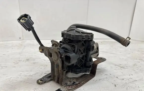 Tesla Model S Vacuum pump 600635900A 105074 03710206404