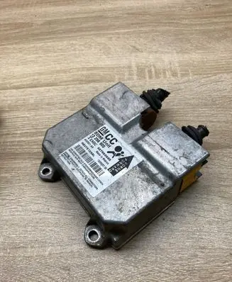 Opel Corsa D Airbag control unit/module 13256905 402501