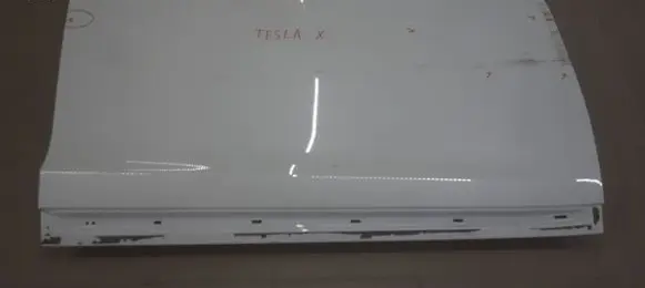 Tesla Model X Front door 100990700M