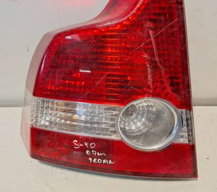 Volvo S40 Rear/tail lights 30698915 150107 2811330120