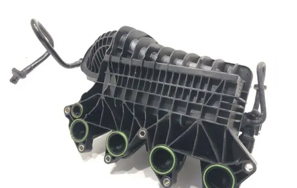 Volkswagen Jetta VI Intake manifold 03F129711H