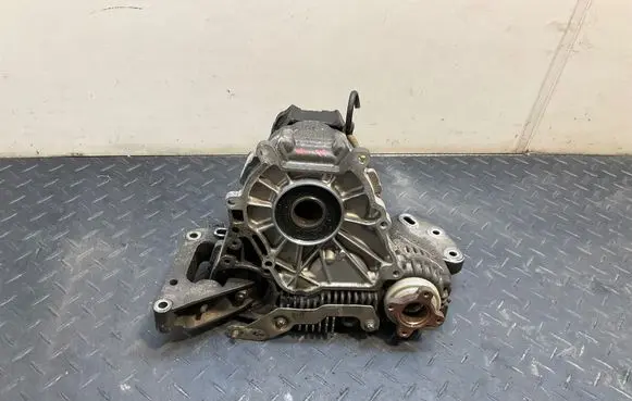 BMW 5 E60 E61 Gearbox transfer box case 7552701