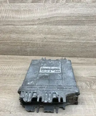 Renault Scenic I Engine control unit/module HOM7700105953 0281001809
