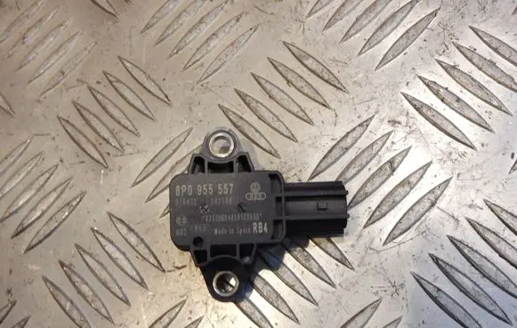 Audi A4 S4 B7 8E 8H Airbag deployment crash/impact sensor 8P0955557 3786