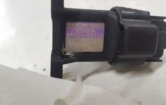 Toyota Corolla Verso AR10 Air pressure sensor 8942120210