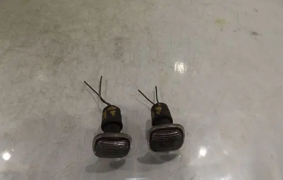 Skoda Fabia Mk2 (5J) Front indicator light 