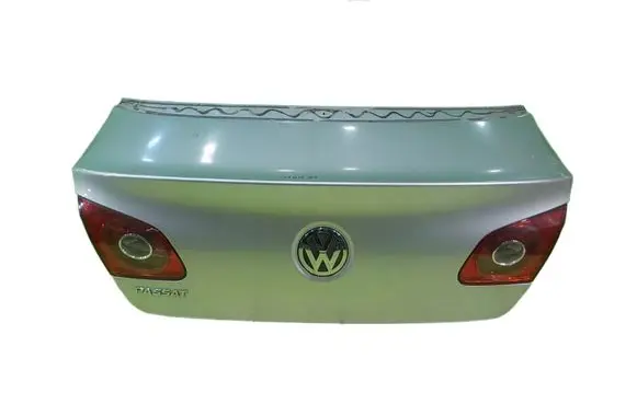 Volkswagen PASSAT CC Tailgate/trunk/boot lid 17AB81