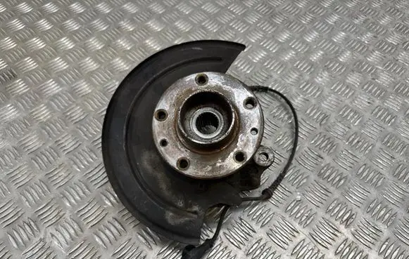 Dacia Duster Front wheel hub