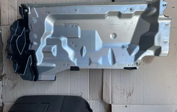 Heat shield in engine bay