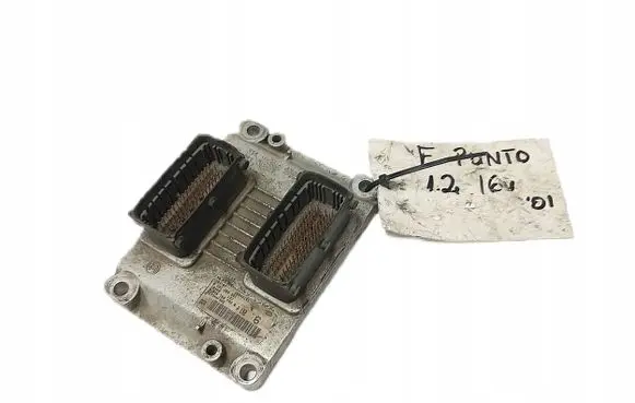 Fiat Punto (188) Engine control unit/module 026120698126SA7141