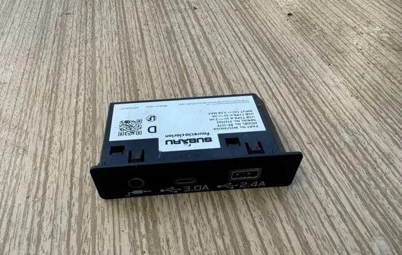 Subaru Outback (BT) USB control unit 86257AN10A