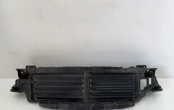 Volvo XC60 Intercooler air guide/duct channel 31425365
