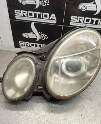 Mercedes-Benz E W211 Headlight/headlamp 15435900