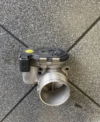 Audi A3 S3 8V Throttle body valve 06K133062T