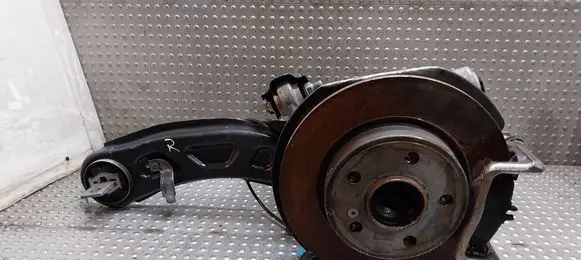 Mercedes-Benz A W176 Stub axle A2460406