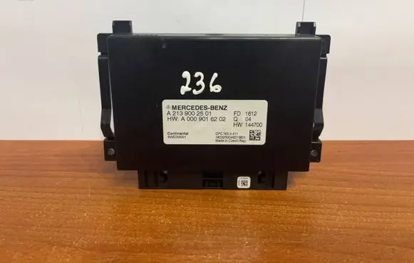 Mercedes-Benz E W213 Gearbox control unit/module A2139002501 A0009016202 5WK00001