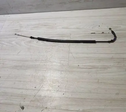 Fiat 500X Front door cable line 