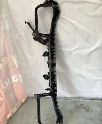 Top upper radiator support slam panel