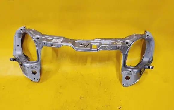 Opel Meriva A Radiator support slam panel