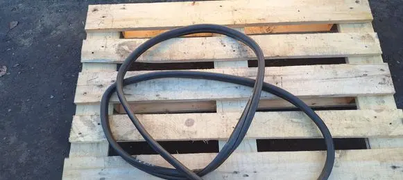 Fiat 500 Front door rubber seal 68070043AD