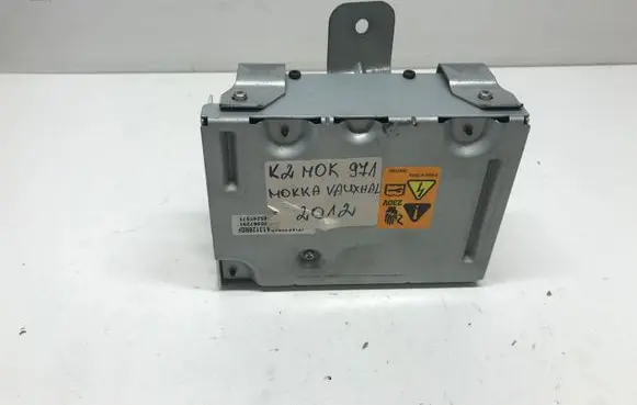 Opel Mokka Voltage converter inverter 95907291 645249971