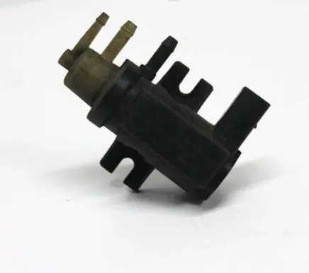 Audi A4 S4 B7 8E 8H Turbo solenoid valve 1K0906627A