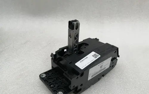 Maserati GranTurismo Gear shifter/selector 6700317430