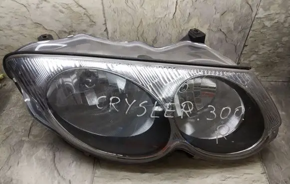 Chrysler 300M Headlight/headlamp