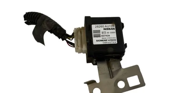 Nissan Qashqai Parking PDC control unit/module 28260AU120 83742A 5WK48778A