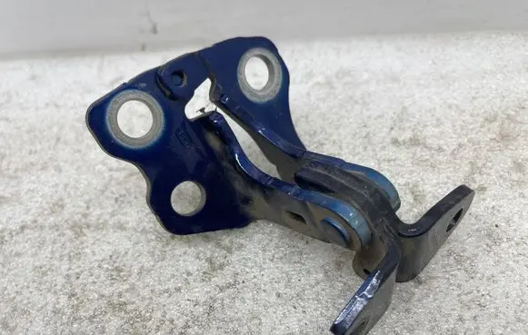 Tesla Model 3 Rear door lower hinge Rlr330f