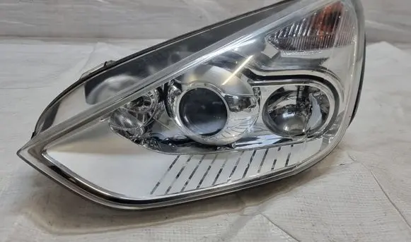 Ford S-MAX Headlight/headlamp 6M2113D155BL
