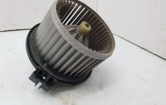 Daihatsu Sirion Heater fan/blower 2727000120
