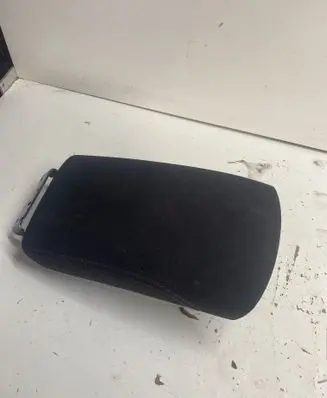 Nissan Qashqai Armrest 