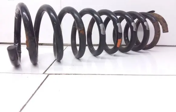 Jaguar S-Type Front coil spring