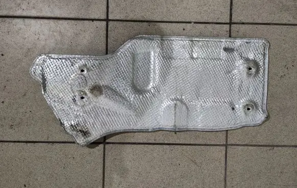 BMW 5 F10 F11 Heat shield in engine bay 7185246 51487185246