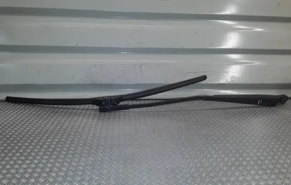Renault Modus Windshield/front glass wiper blade 