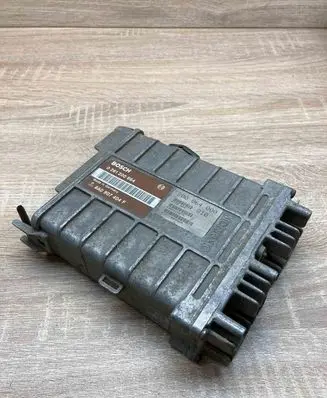 Volkswagen PASSAT B3 Engine control unit/module ECU 8A0907404F 0261200864