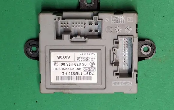 Ford Mondeo MK IV Door control unit/module 7G9T14B533HD 0507912800 14C237CA