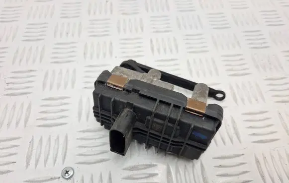 BMW X3 F25 Turbine electric control actuator 6NW01043002