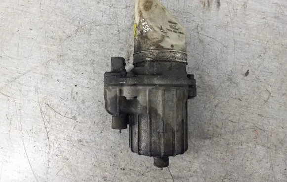 Opel Astra H Power steering pump 131886137625062113