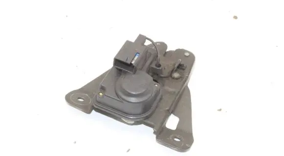 Chrysler 300 - 300C Tailgate/trunk/boot lock/catch/latch