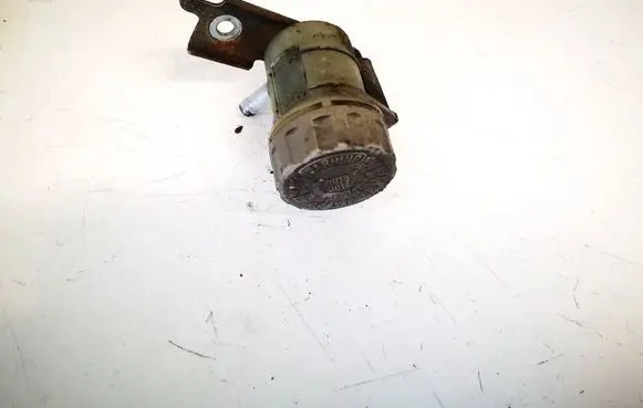 Brake fluid reservoir