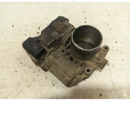 Volkswagen Golf V Throttle valve 03C133062