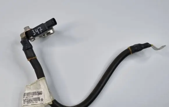 Jeep Grand Cherokee Negative earth cable (battery) P68307264AA 68307264AA 56029778AB