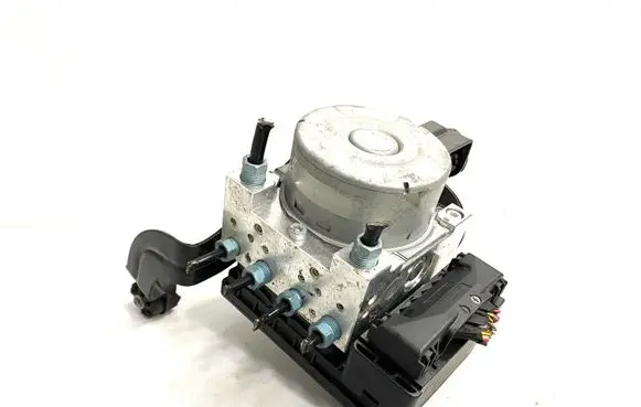 BMW 4 F32 F33 ABS Pump 6875559